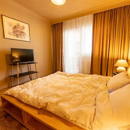 Amber Oasis-kingsize Beds, 2 Bdr